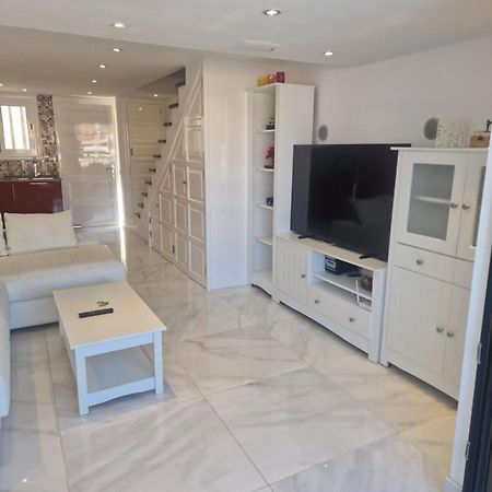 351 Parque Santiago 1 By Tenerife Rental & Sales 플라야데라스아메리카스 외부 사진
